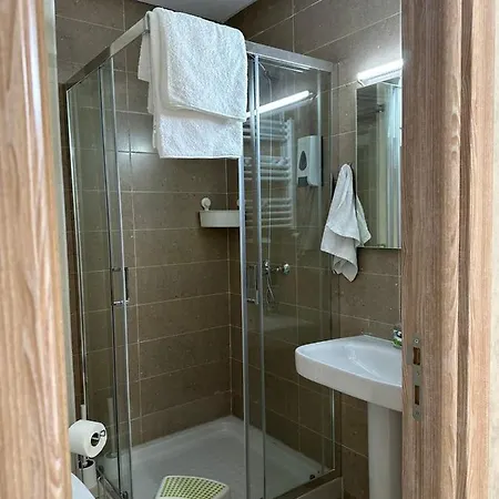 Ifrane Apartment With Swimming Pool Extérieur photo